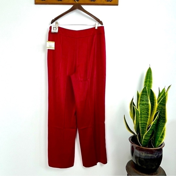 Anne Klein Satiny Wide Leg Trouser. Side Zip. Titian Red. Size 14. #603. NWT - Picture 3 of 7